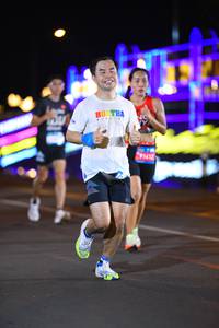 BIB: 91412
                            <button type="button" onclick="openModal(22961567)" class="btn btn-primary btn-sm float-right btn-popup" data-toggle="modal" data-target=".modal-high-quality">
                        <i class="fas fa-shopping-cart"></i> Add to Cart
                    </button>
                                            <button type="button" onclick="isThisMe(22961567, true)" class="btn btn-success btn-sm float-right btn-popup btn-isme hidden" data-toggle="tooltip" data-placement="bottom" title="นี่คือรูปของคุณใช่ไหม คลิกที่นี่เพื่อเอาเข้าอัลบั้ม">
                        <i class="fas fa-plus"></i> Add to album
                    </button>
                    <button type="button" onclick="isThisMe(22961567, false)" class="btn btn-warning btn-sm float-right btn-popup btn-isnotme hidden">
                        <i class="fas fa-ban"></i> Remove from album
                    </button>